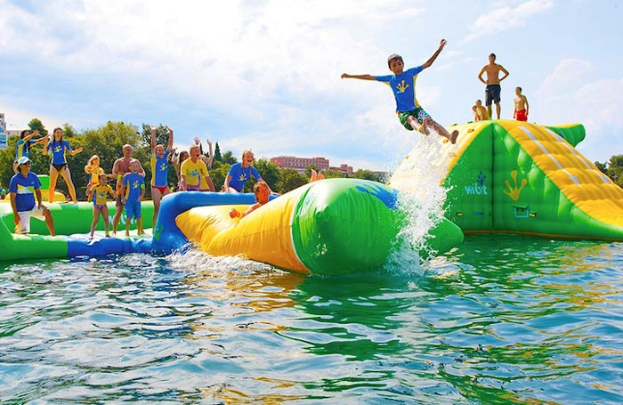 floating-water-park-7
